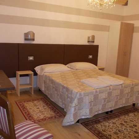 Hotel Romagnoli 36 Verona Exterior foto